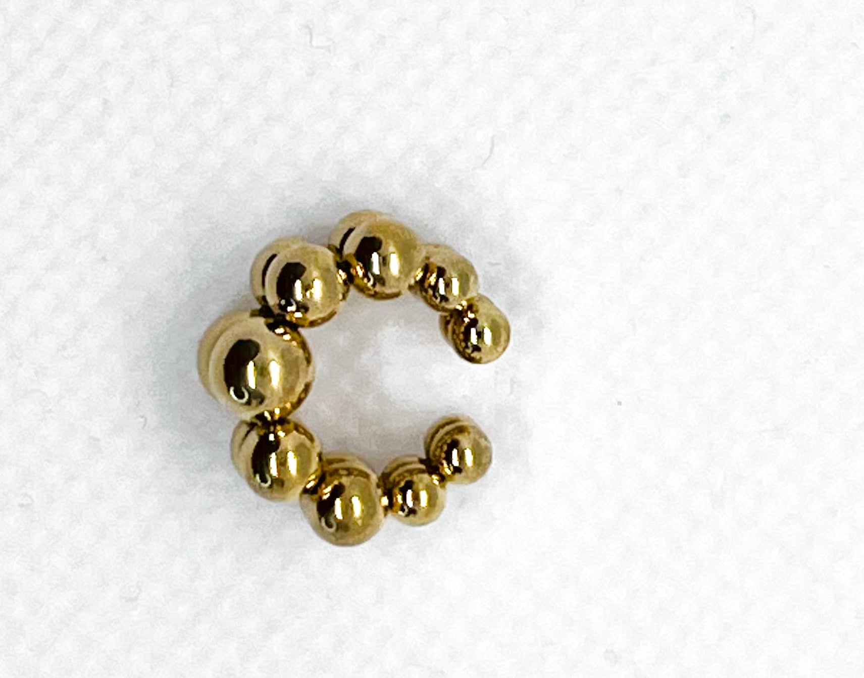 Ear cuff palline